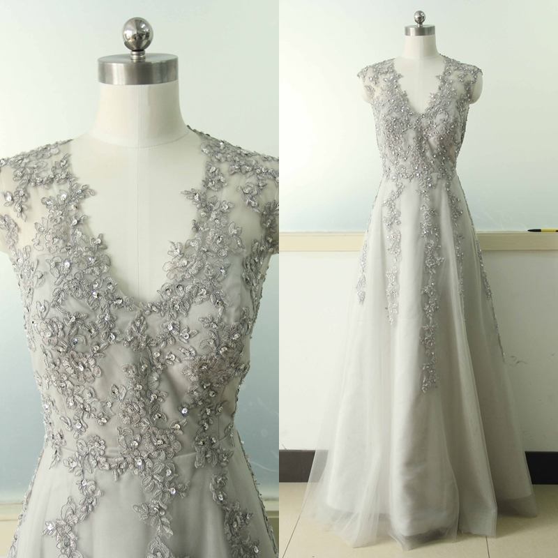  Gray  A line Lace  Applique Wedding  Dress  V neck Bridal 